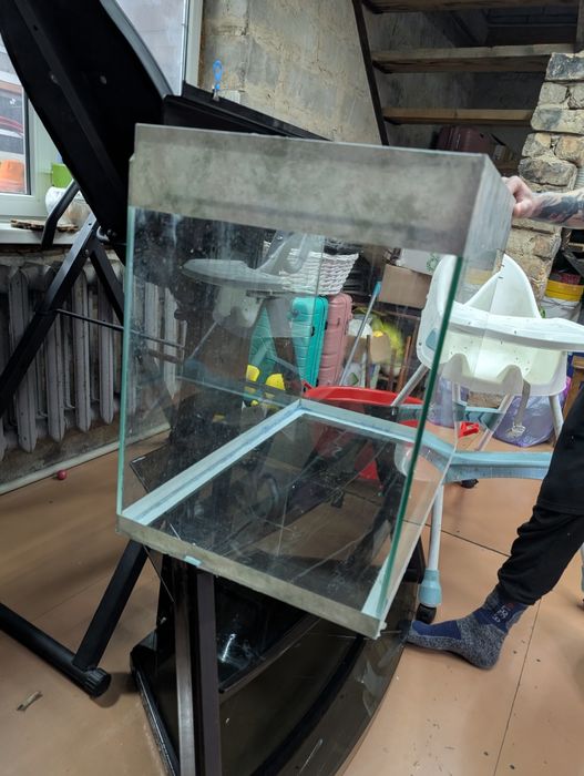 Аквариум стеклянный 60л