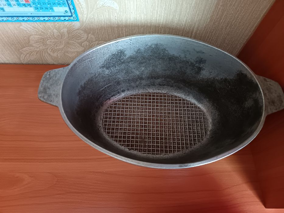 Продам утяницу, сковородки казанок без крышок,.