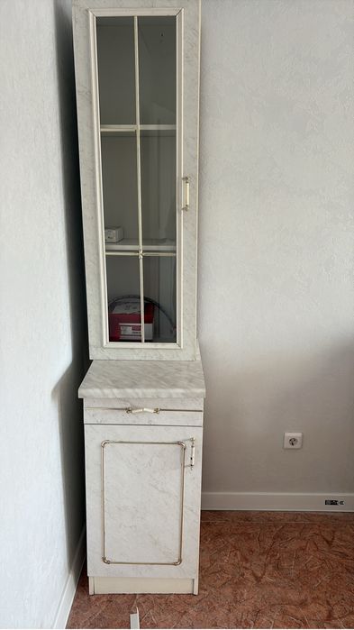 Пенал и шкафчик продам