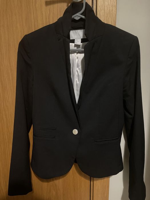 Ново сакo/ блейзър H&M EUR 34