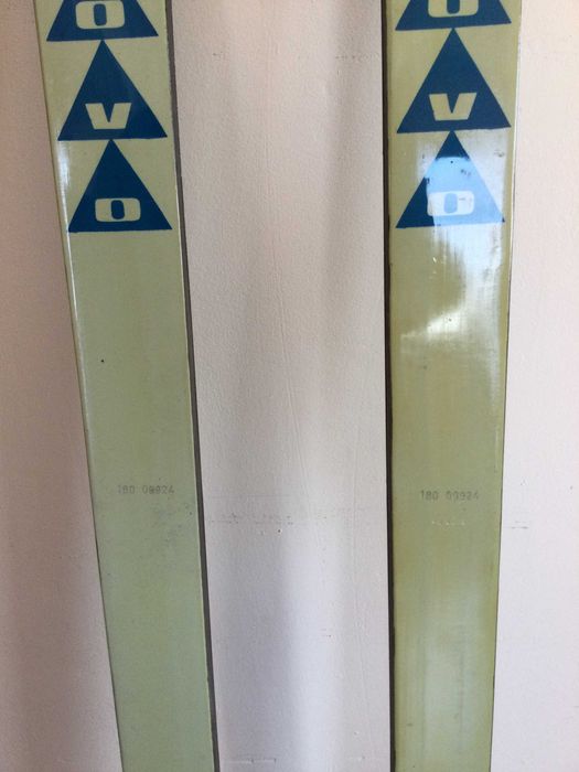 НОВИ юношески пластмасови ски PAMPOROVO SPORT / Пампорово Спорт 180 см