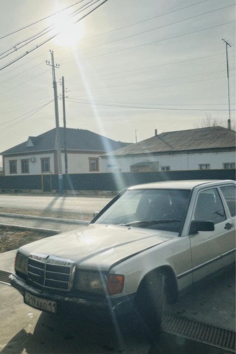 Мерседес 190 2 обьем
