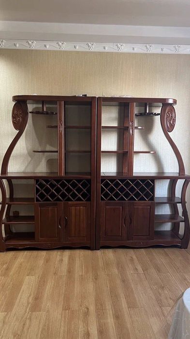 Стенка - бар из красного дерева