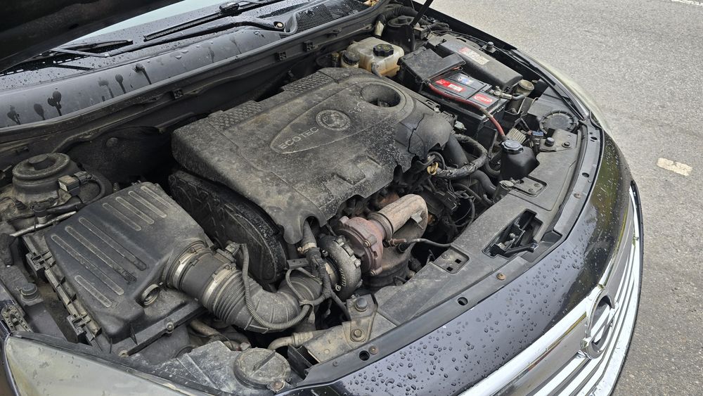 Opel Insignia на части