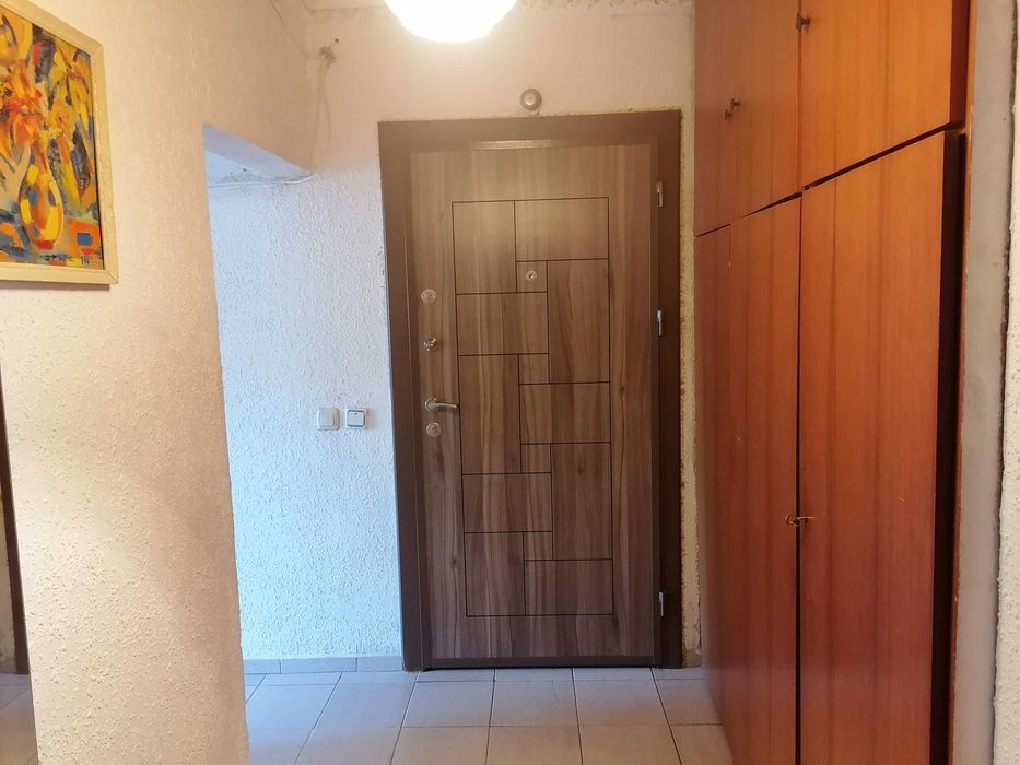 Продавам апартамент в гр.Разград, ул.”Южен Булевард”49