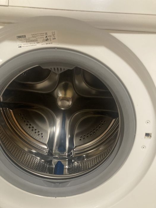 стиральная машина Зануси