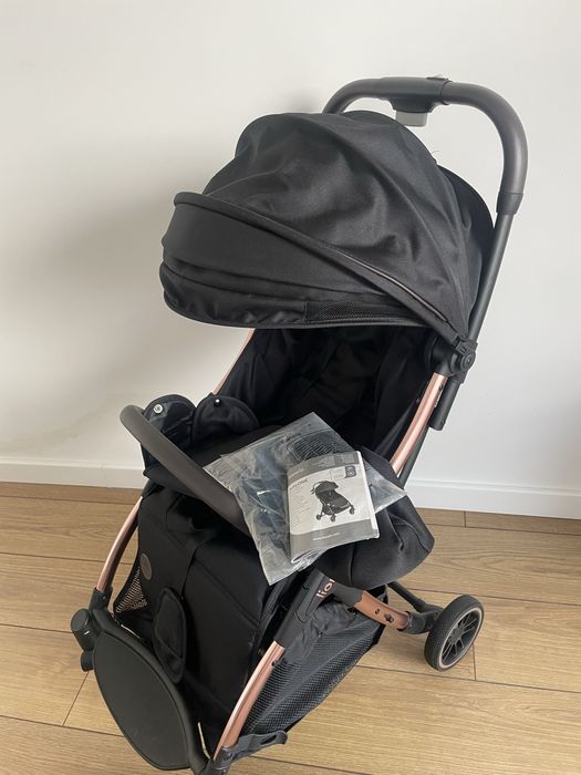 Carut sport compact (inclusiv pt avion) copii Lionelo