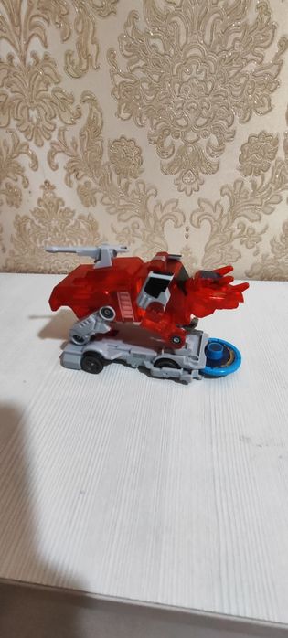 Продам скричеров! Машинка- трансформер!