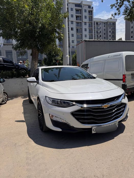 Chevrolet Malibu 2