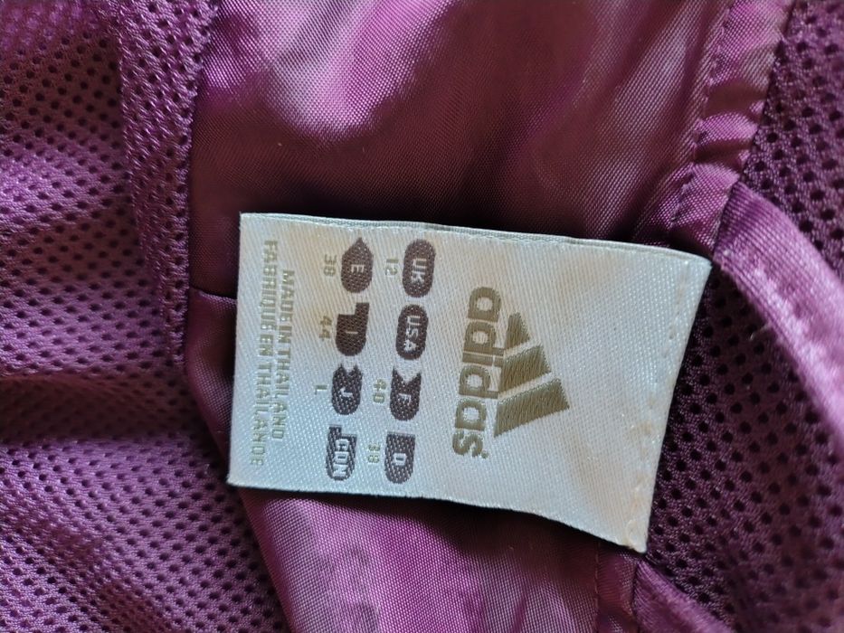 Vind geaca ptr fete.