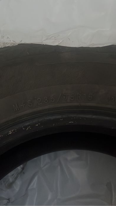 Продам шины M+S 235/75-R15