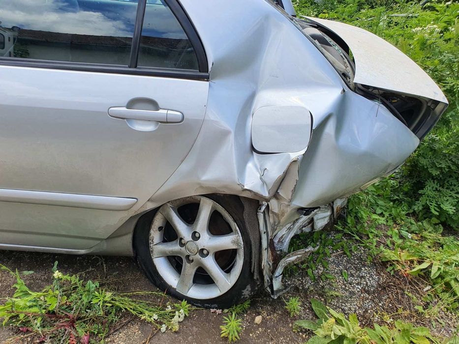 НА ЧАСТИ! Toyota Corolla 1.6  VVT-I 2003