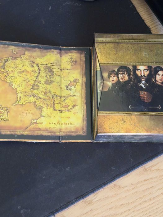 The Lord of the Rings - Trilogy Blu Ray - Extended Edition Gold Box set