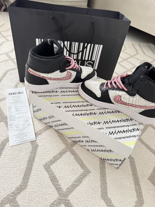 Adidasi nike editie limitata