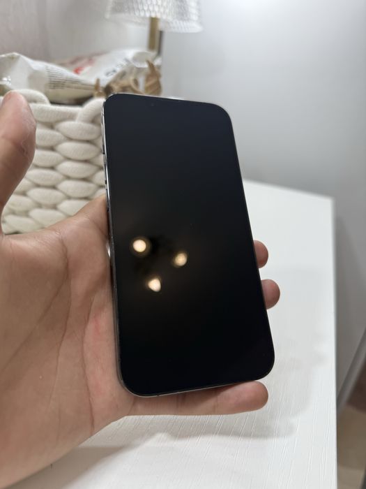 Продам Iphone 13 pro на 256 гб