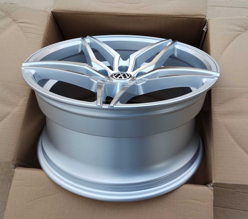 Jante 18 VW Passat Tiguan Golf 7,6,5 Tiguan Touran Sharan Jetta