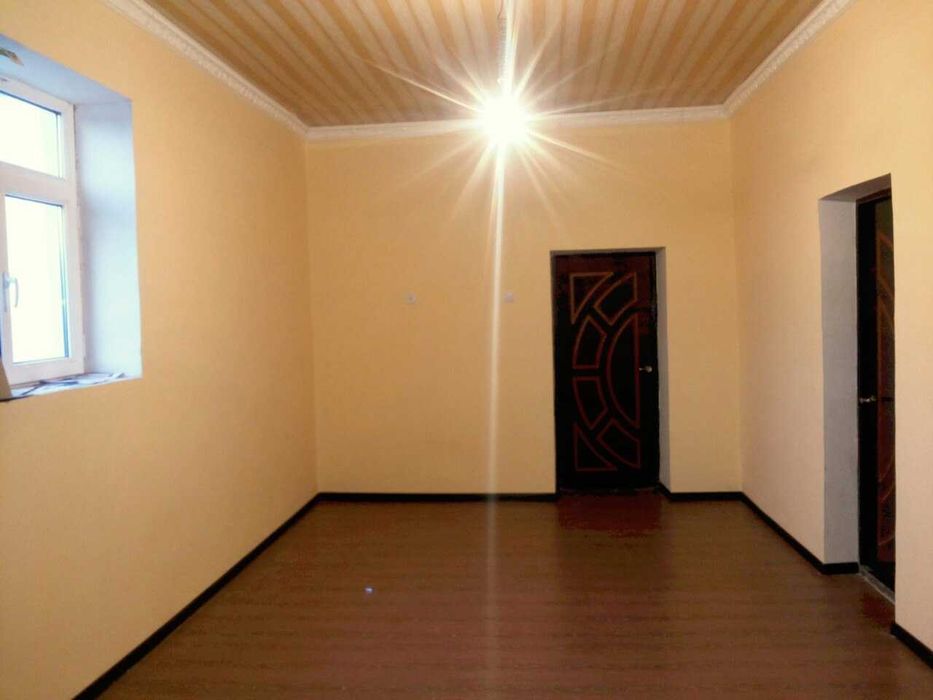 Ховли жойлар сотилади. Янгиариқ-Боғот йўлинда 2та участка 13 сотикда.