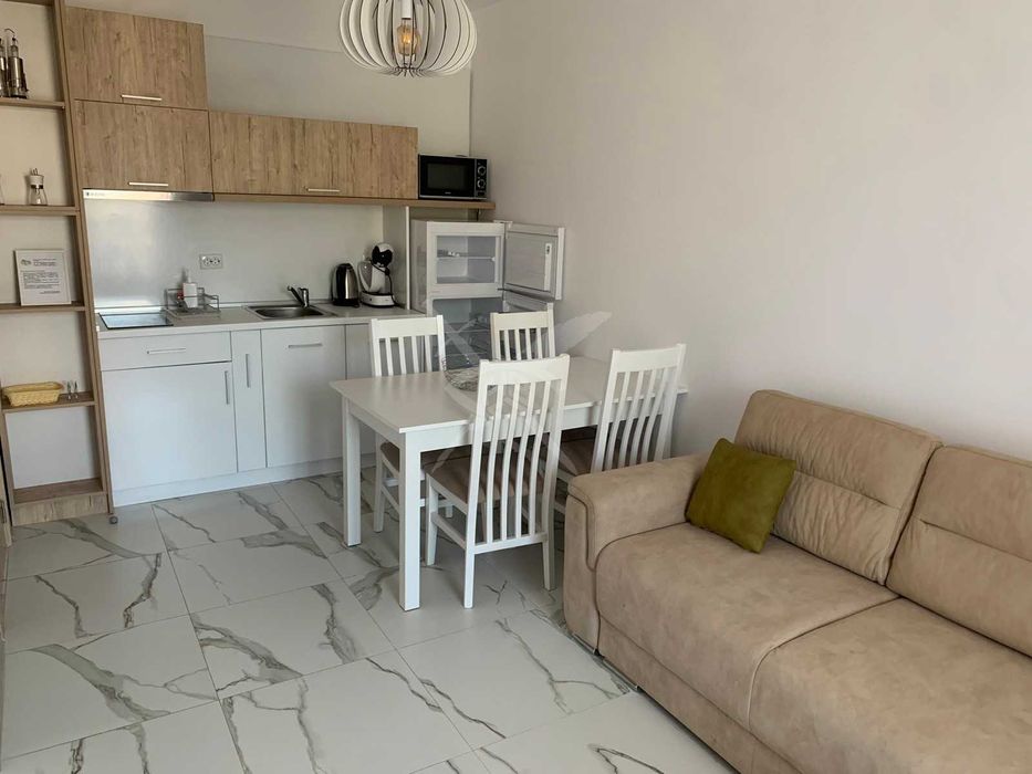 Продава се Двустаен апартамент в Приморско - 53 кв.м за 1982 €/кв.м - Снимка #2