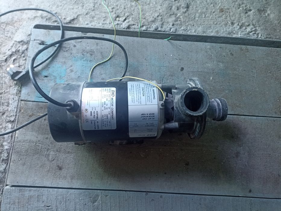 Продам насос для перекачки воды