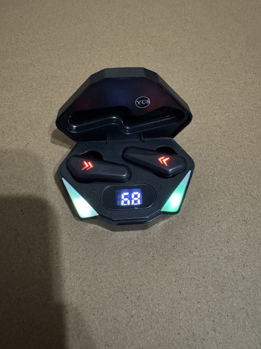 Продам наушники все новые