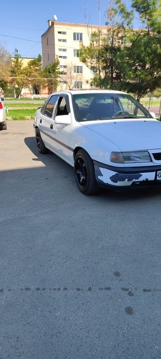 Продается Опель вектра а в хорошем состоянии, полностью на ходу