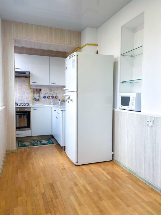 3х комнатная у метро Айбек/Космонавтов (голубые купола)