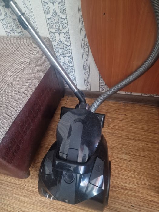 Пылесос очень мощный не дорого