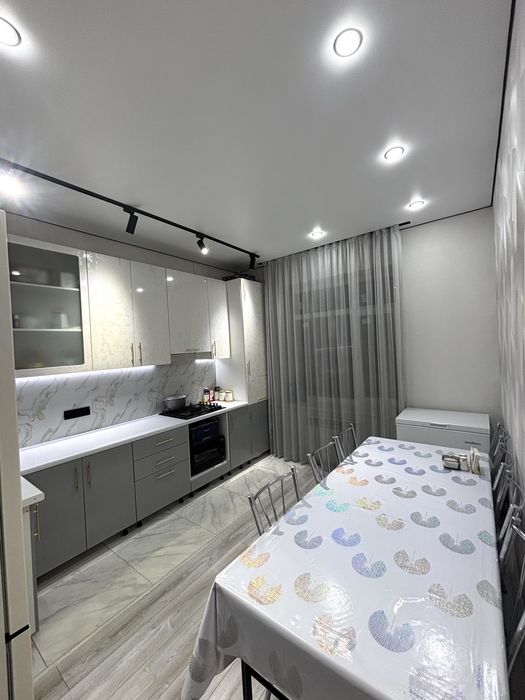 Продается ЖК АЗИМУТ 5/10 общ.п 71.5