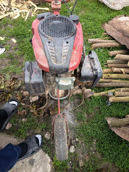 De vânzare Motosapa