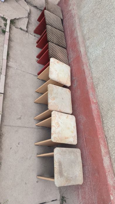 Стульчик на кухню