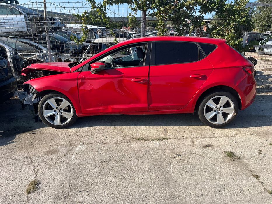 На части Seat Leon 5F  FR 1.4tsi 122 кс 1.4tfsi 2017год ръчка Сеат Леон Фр 92kw патерица отлично състояние н