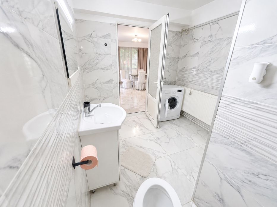 Se inchiriaza apartament la curte in sacel cartier movilei la 5 minute de brasov