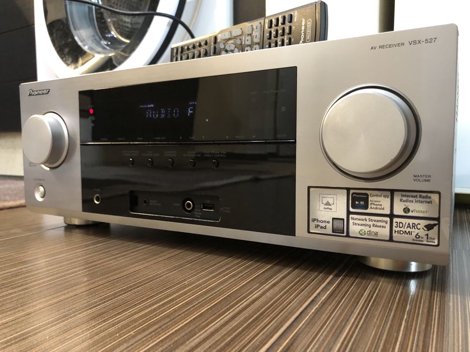 Pioneer VSX-527 resiver