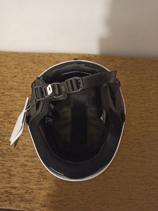 Casca schi ski unisex Switcher MIPS de la Sweet Protection. (NOUĂ)