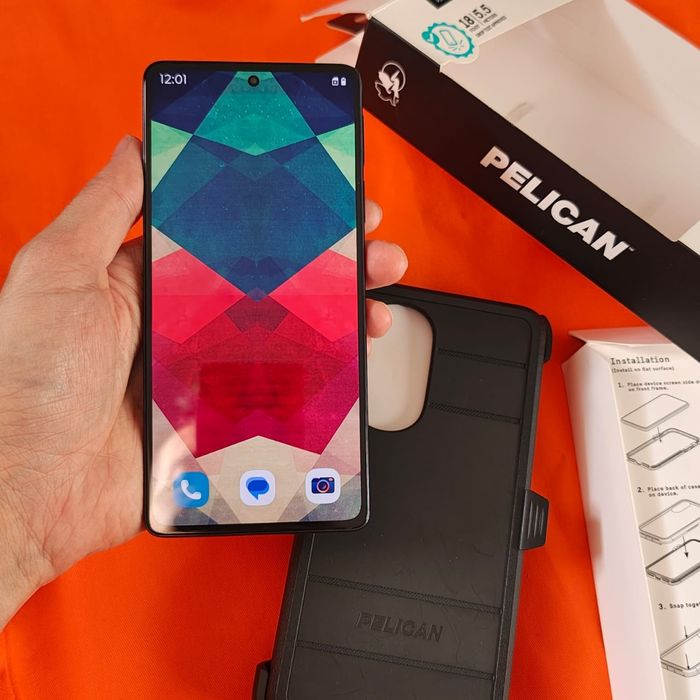 Американский смартфон Motorola Edge Plus+ OLED Snapdragon 8 Gen 1 США