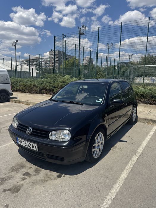 VW Golf 4 – 2.0, Автомат, Газ/Бензин – 1999 г.