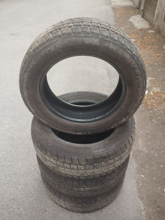 Зимние шины 215/60/17
