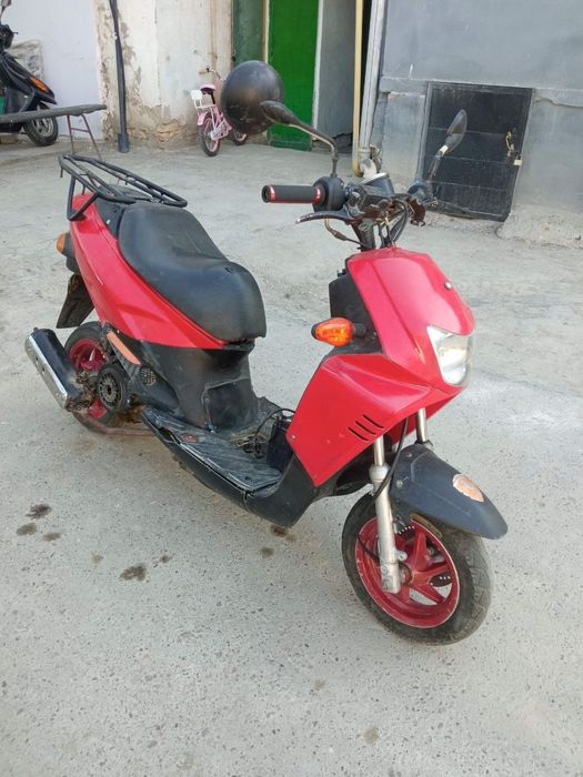 Продам скутер 150кубов