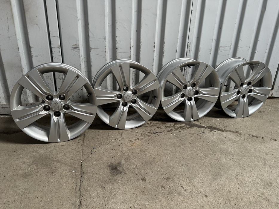 Vând set jante aliaj originale Kia 17 inch, 5x114,3