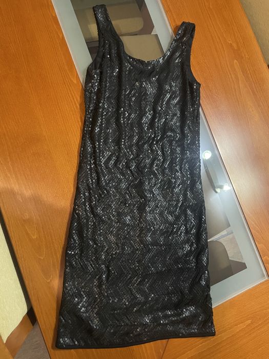 Дамска рокля с пайети