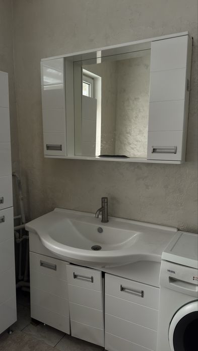 Мебель для ванной бу