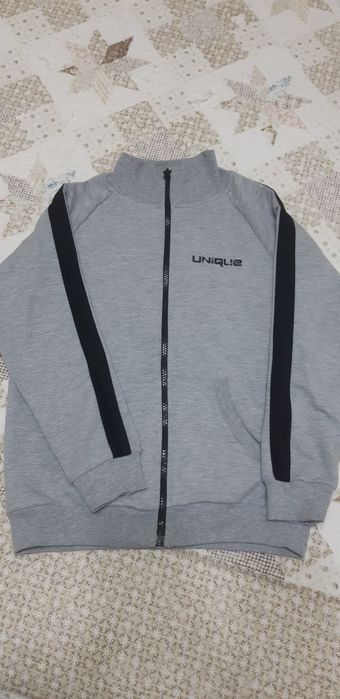 Костюм для мальчика, uniqlo 8лет