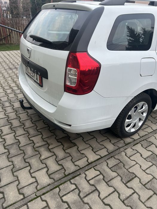 Vând Dacia Logan MCV benzină model ECO tce