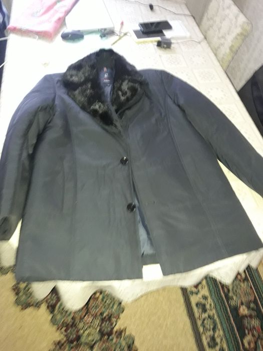 продам пуховик мужской