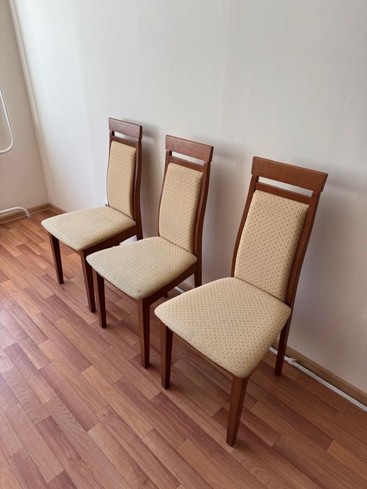 Стулья для гостиной