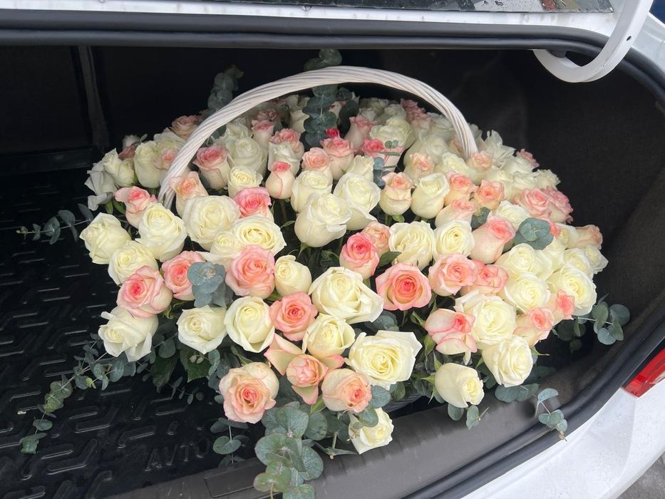 Цветы, Букеты 151 шт розы