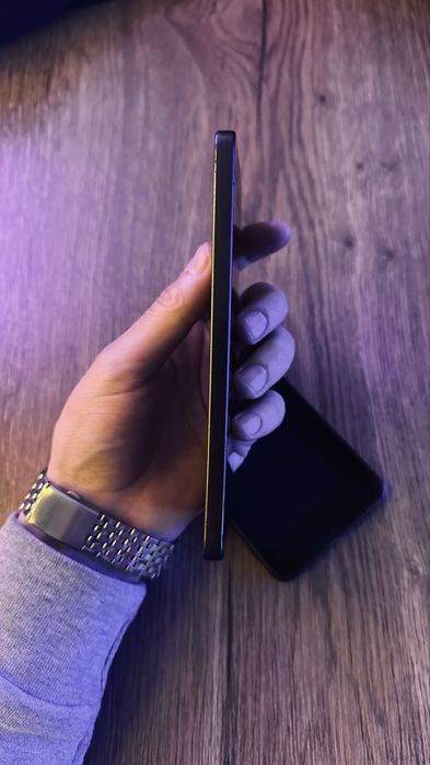 Продам Xiaomi 12 Lite