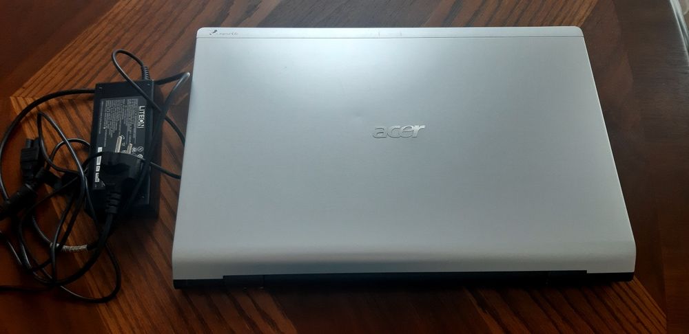 Продается ноутбук Aser Aspire 8950G