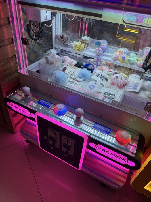 Продается игровой аппарат хватайка