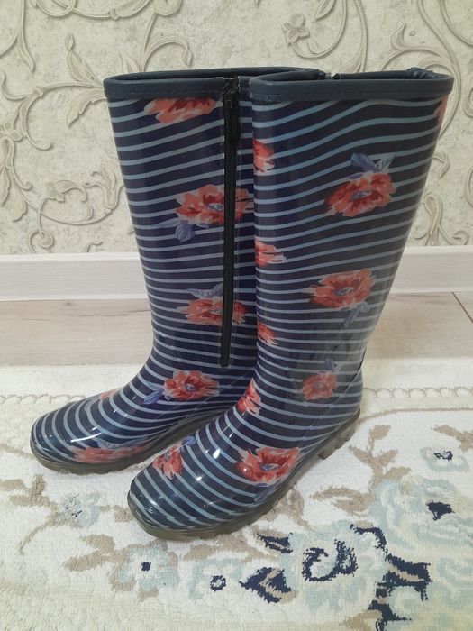 Резиновое сапоги 37 размера